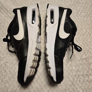 Black And White Air Max Nike Running Shoes